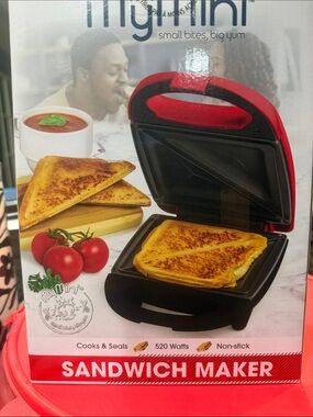 Mini Sandwich Maker by - Red and Black